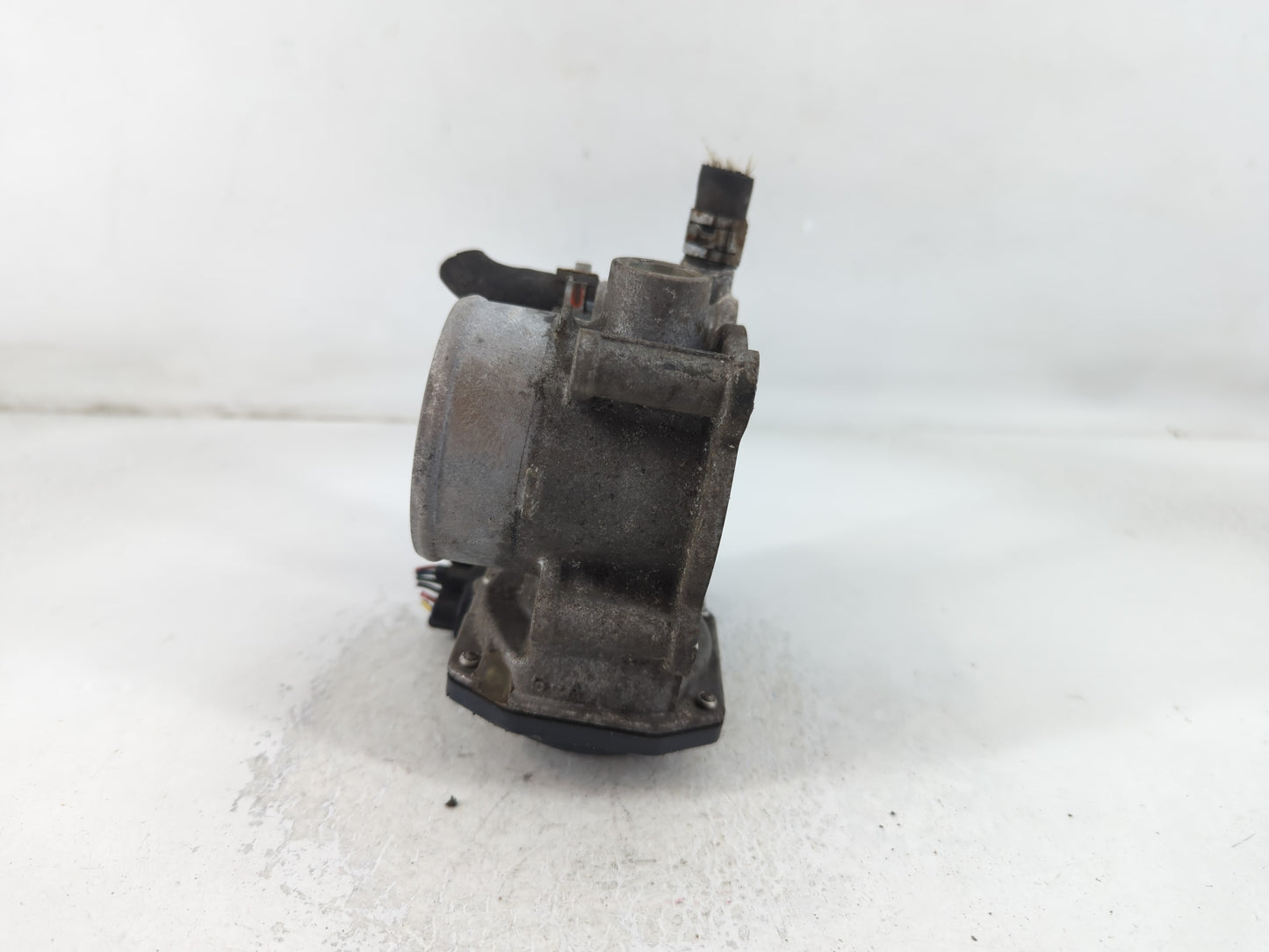 2010-2022 Toyota Prius Throttle Body P/N:22030-37060 Fits Fits 2010 2011 2012 2013 2014 2015 2016 2017 2018 2019 2020 2021 2