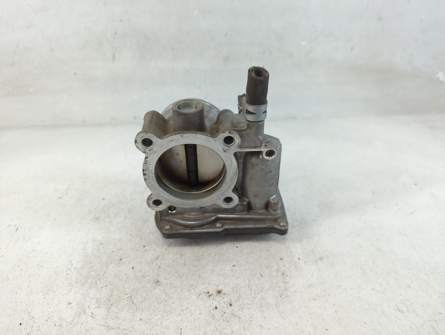 2010-2022 Toyota Prius Throttle Body P/N:22030-37060 Fits Fits 2010 2011 2012 2013 2014 2015 2016 2017 2018 2019 2020 2021 2