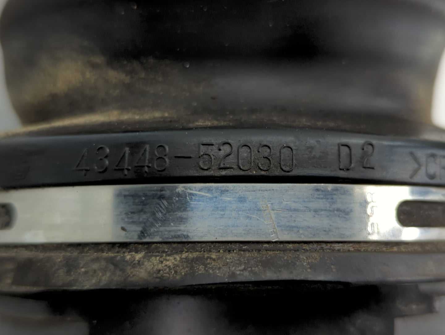 Toyota Prius Axle Shaft Front Driver Cv C/v - Oemusedautoparts1.com