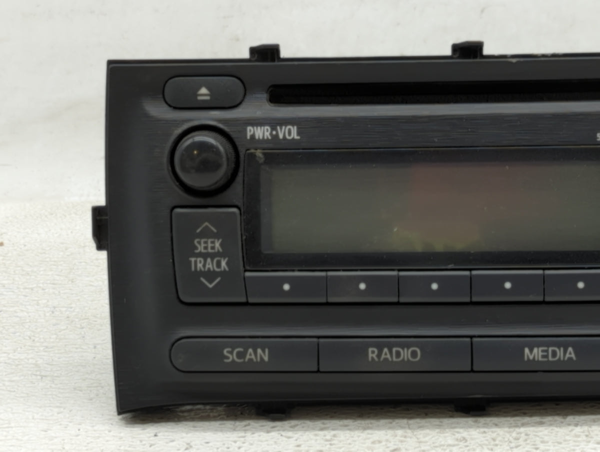 2012-2014 Toyota Prius C Am Fm Cd Player Radio Receiver 406725 - Oemusedautoparts1.com