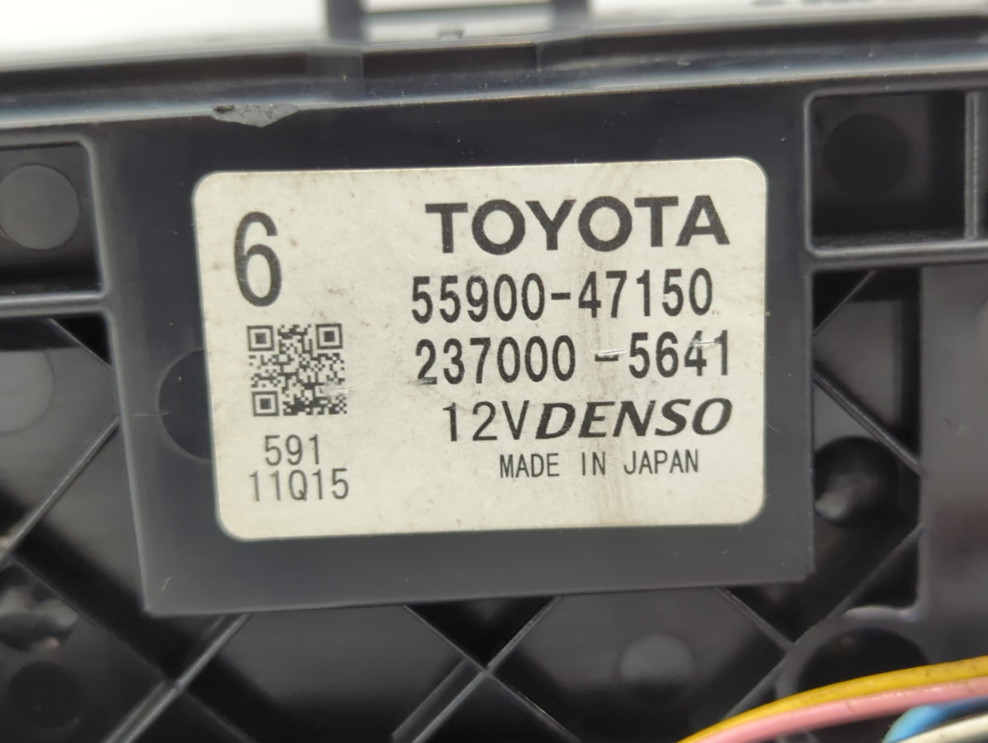 2014 Toyota Prius V Climate Control Module Temperature AC/Heater Replacement P/N:55900-47150 Fits OEM Used Auto Parts - Oemu