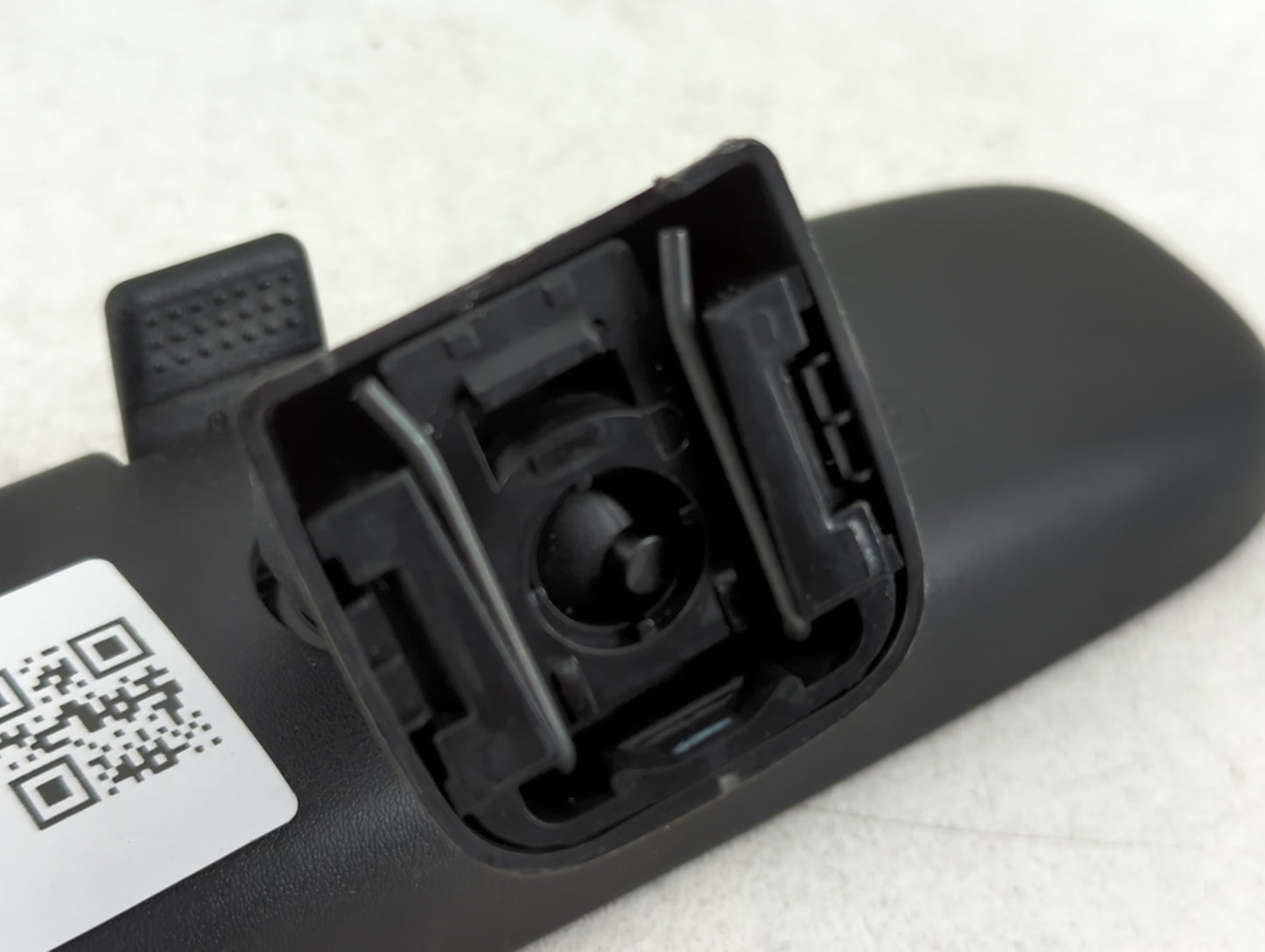 2004-2015 Toyota Rav4 Interior Rear View Mirror Replacement OEM P/N:E4012197 E4022197 Fits OEM Used Auto Parts - Oemusedauto