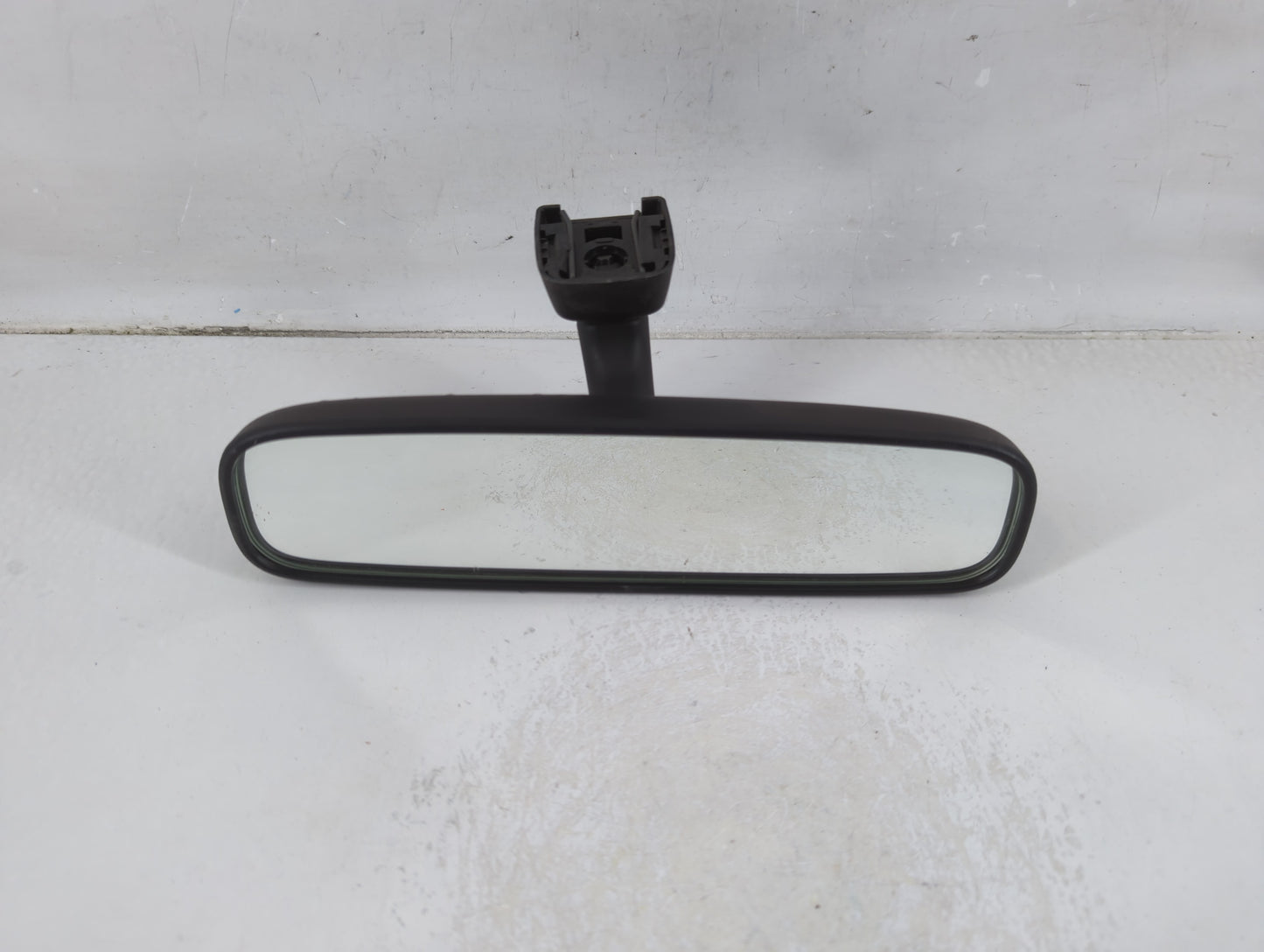 2004-2015 Toyota Rav4 Interior Rear View Mirror Replacement OEM P/N:E4032197 Fits OEM Used Auto Parts - Oemusedautoparts1.co