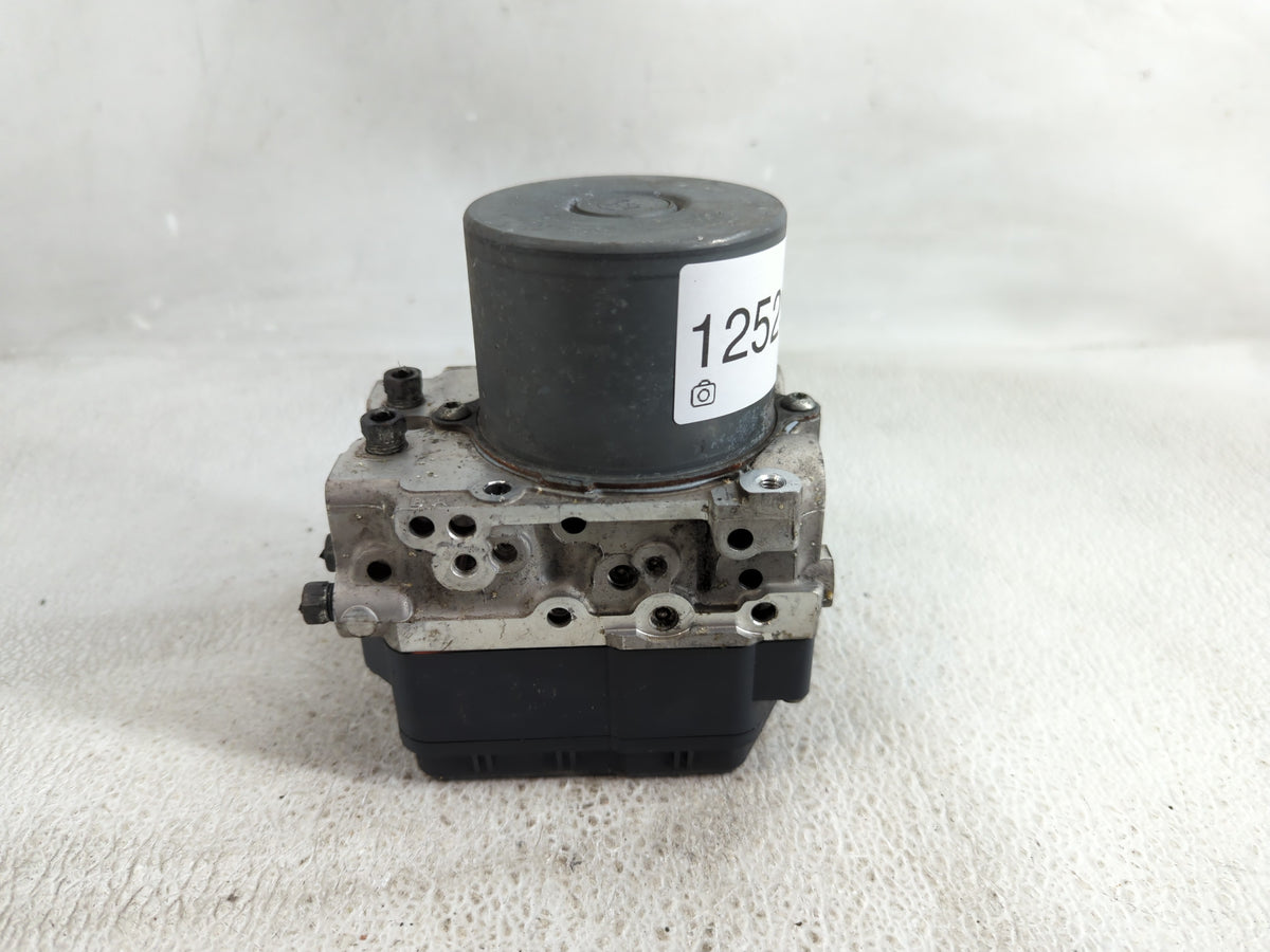 2013-2014 Toyota Rav4 Anti-Lock Brake ABS Pump Module Actuator OEM P/N:133000-8690 89541-42571, 44540-42281 Fits Fits 2013 2