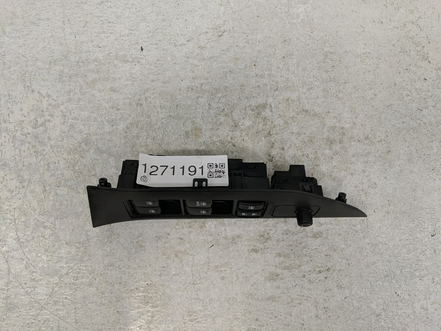 2013-2018 Toyota Rav4 Master Power Window Switch Replacement Driver Side Left P/N:83071SG010 Fits OEM Used Auto Parts - Oemu