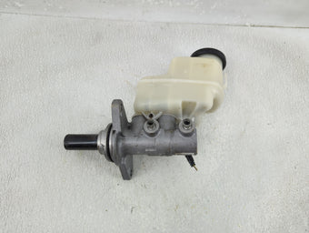 compare product 2013-2018 Toyota Rav4 Brake Master Cylinder