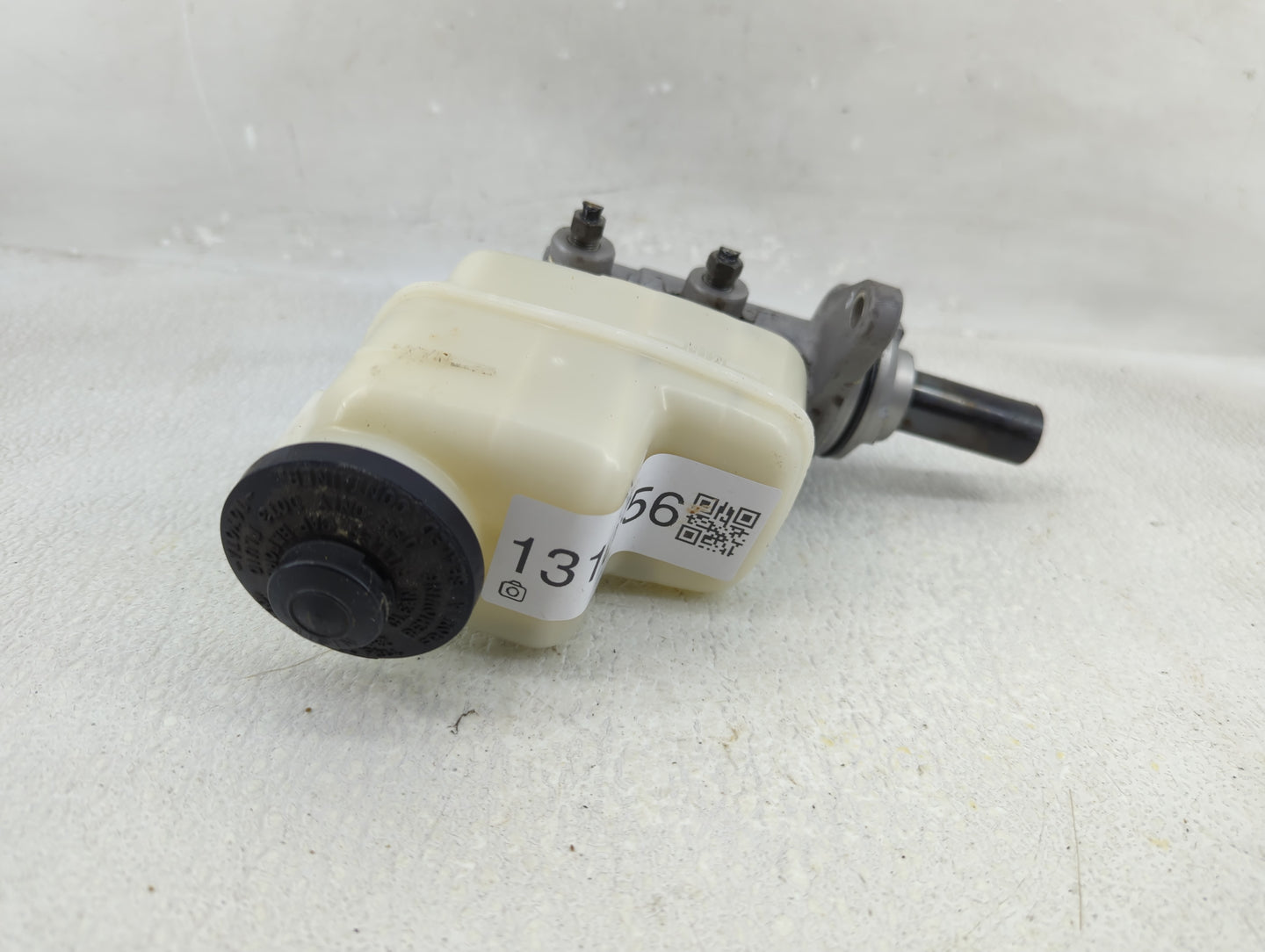 2013-2018 Toyota Rav4 Brake Master Cylinder - Oemusedautoparts1.com