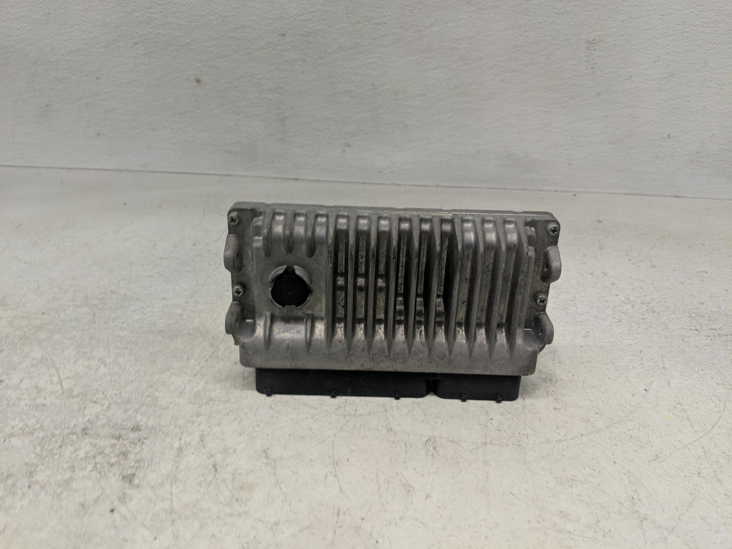 2015 Toyota Rav4 PCM Engine Control Computer ECU ECM PCU OEM Fits OEM Used Auto Parts - Oemusedautoparts1.com