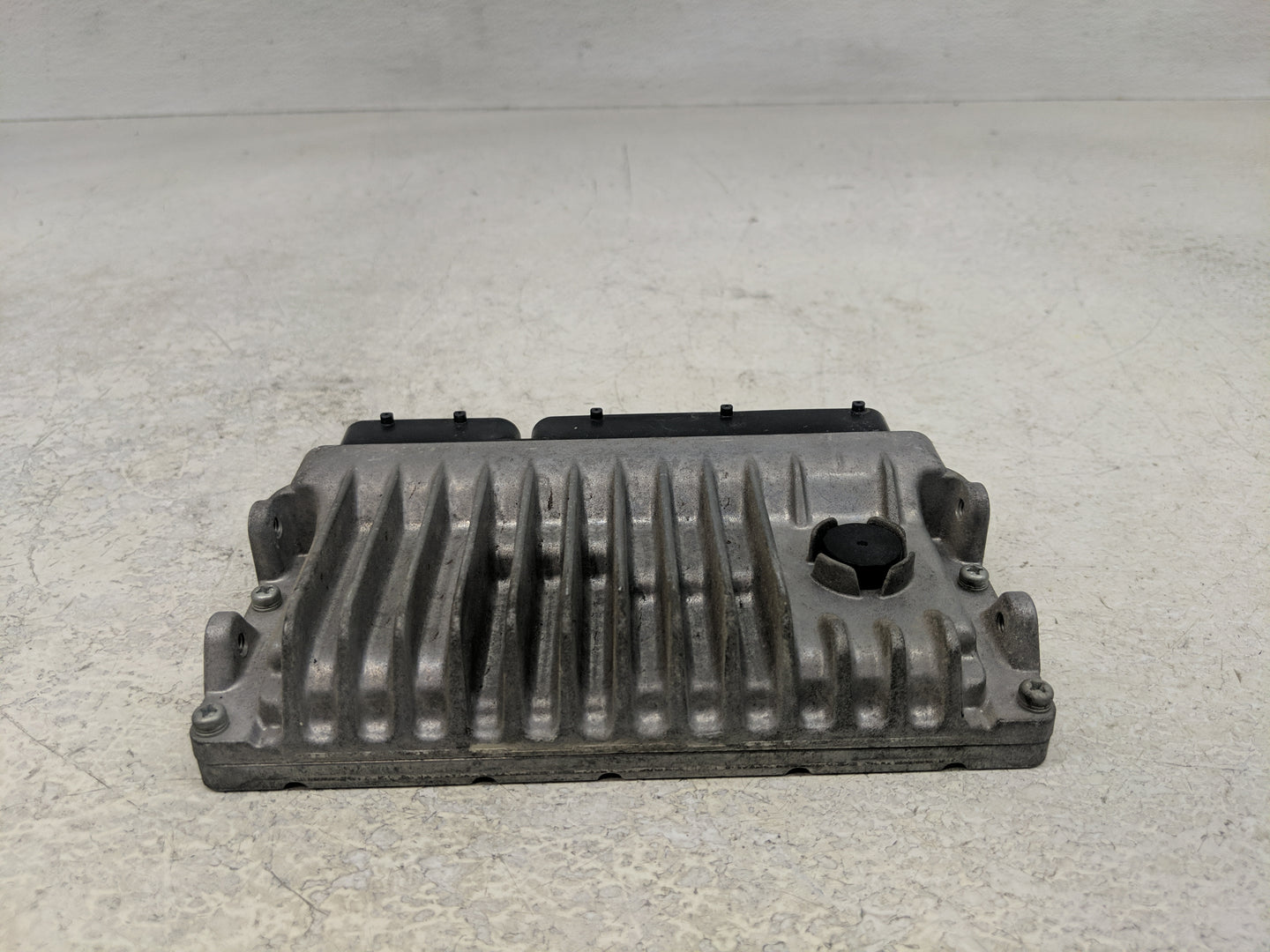 2015 Toyota Rav4 PCM Engine Control Computer ECU ECM PCU OEM Fits OEM Used Auto Parts - Oemusedautoparts1.com