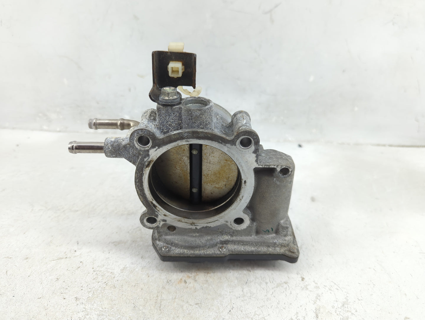 2009-2018 Toyota Rav4 Throttle Body P/N:22030-0V010 Fits Fits 2009 2010 2011 2012 2013 2014 2015 2016 2017 2018 2019 OEM Use