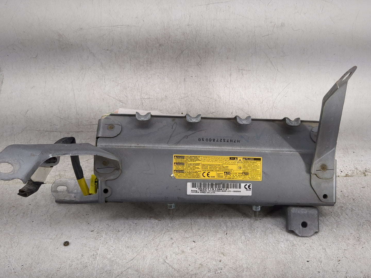 2014 Toyota Rav4 Air Bag Passenger Right Dashboard OEM P/N:304271913M1J TG11D010030589, P1-000369 Fits OEM Used Auto Parts -