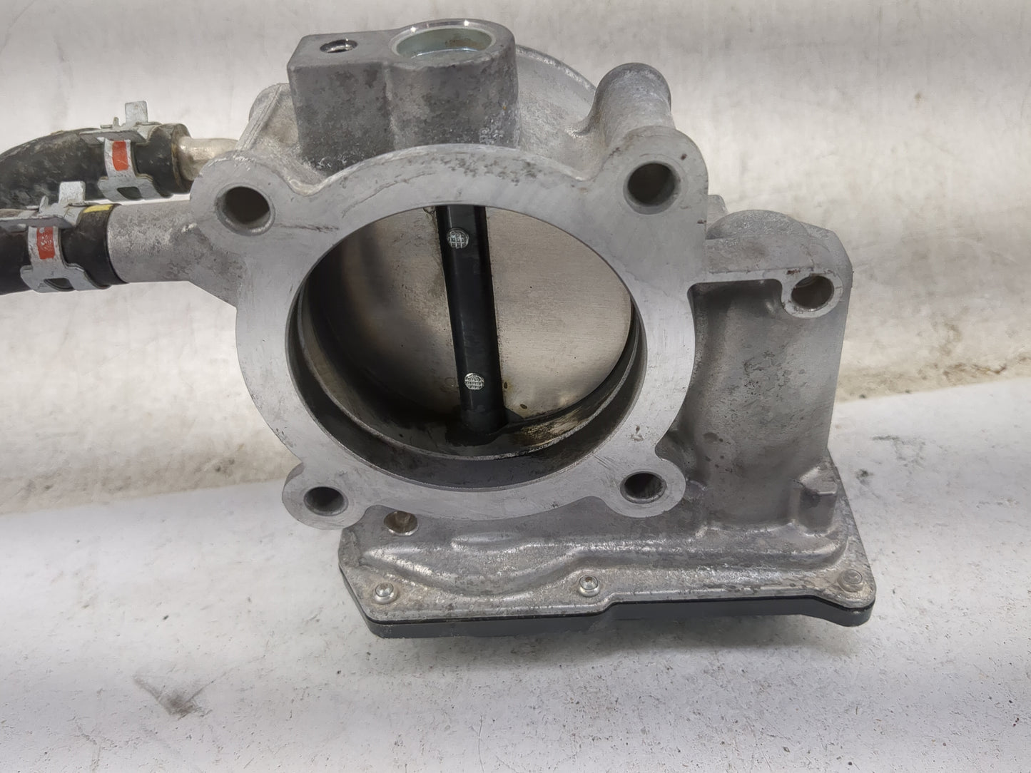 2009-2018 Toyota Rav4 Throttle Body P/N:22030-36010 Fits Fits 2009 2010 2011 2012 2013 2014 2015 2016 2017 2018 2019 OEM Use