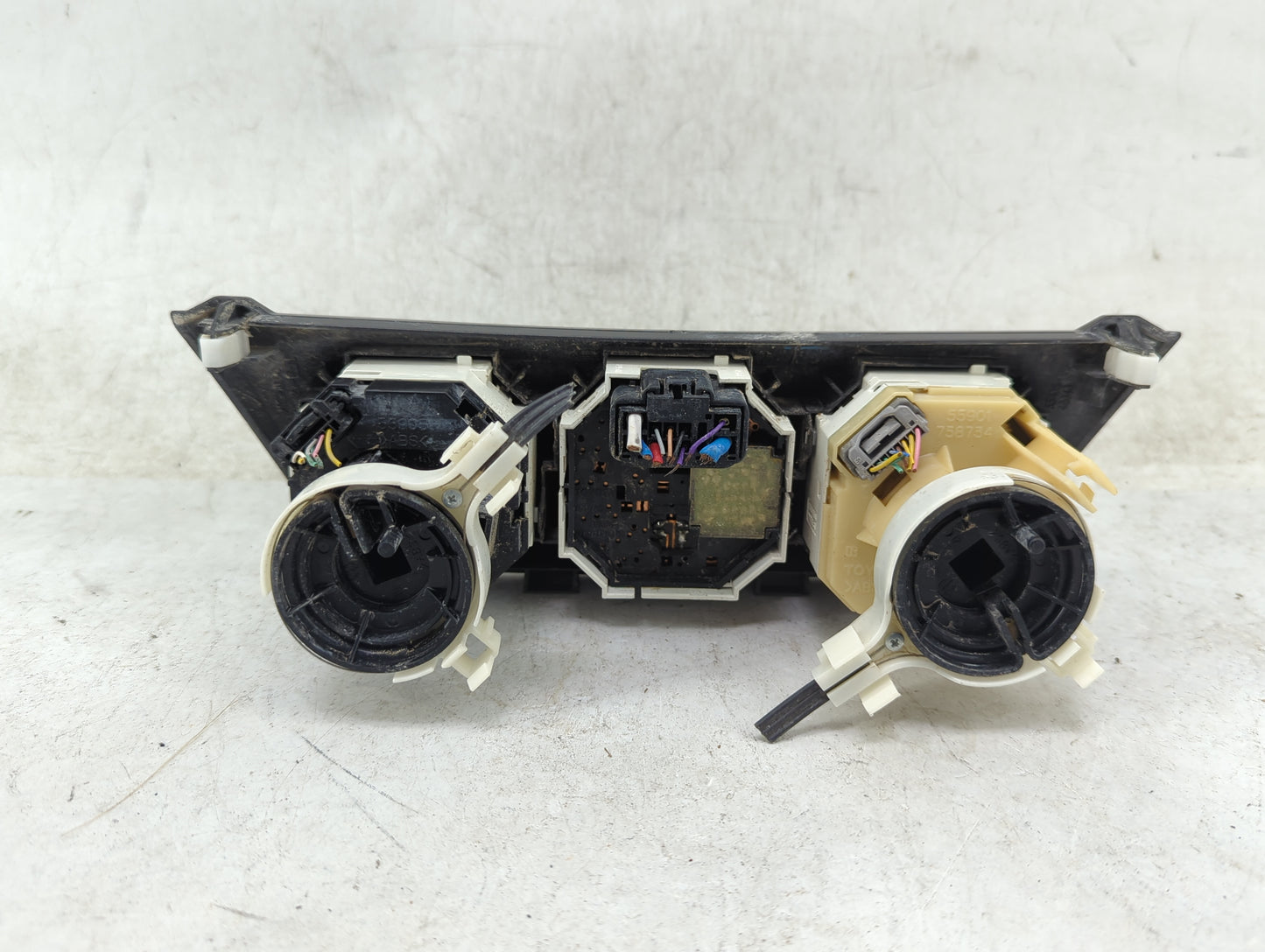 2013-2018 Toyota Rav4 Climate Control Module Temperature AC/Heater Replacement P/N:55901 758734 Fits OEM Used Auto Parts - O