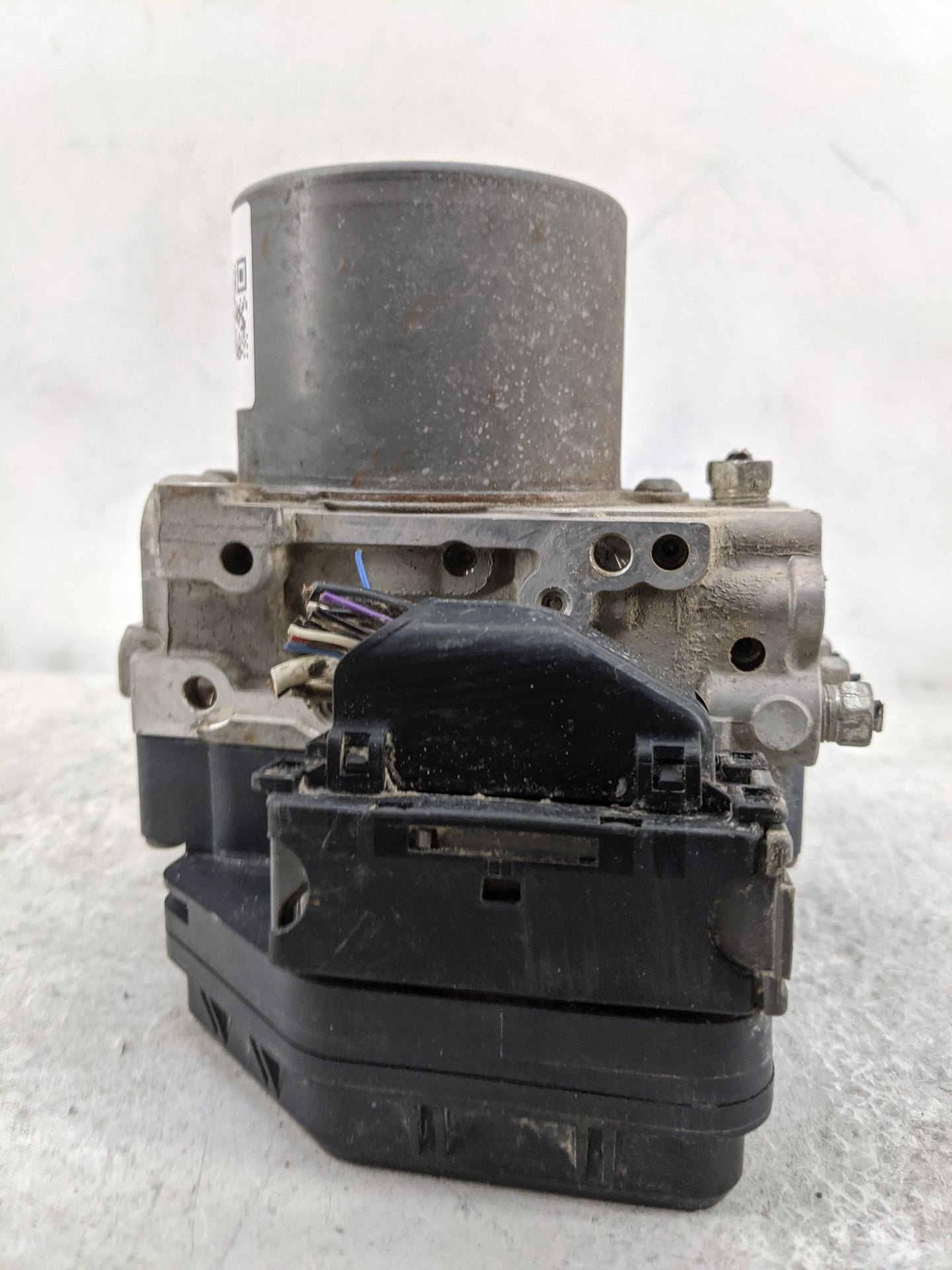 2013-2014 Toyota Rav4 ABS Pump Control Module Replacement P/N:44540-42271 89541-42551, 133000-8670 Fits Fits 2013 2014 OEM U