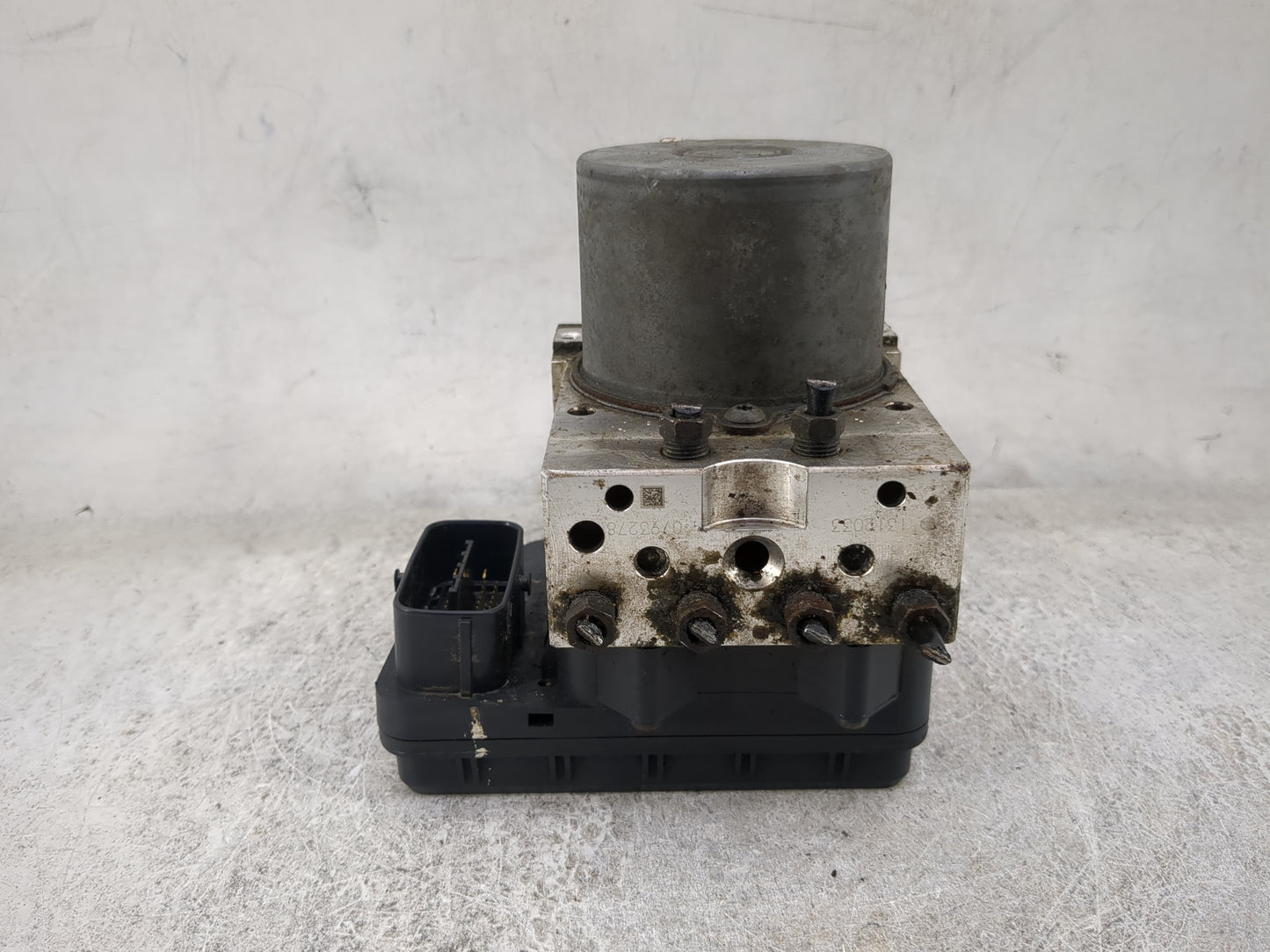 2013-2014 Toyota Rav4 ABS Pump Control Module Replacement P/N:89541-0R051 116040-36440 Fits Fits 2013 2014 OEM Used Auto Par