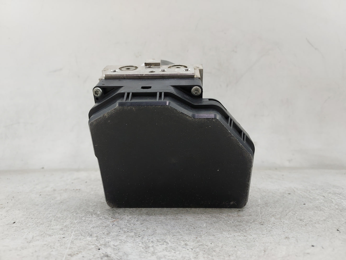 2013-2014 Toyota Rav4 ABS Pump Control Module Replacement P/N:89541-0R061 116040-36450 Fits Fits 2013 2014 OEM Used Auto Par
