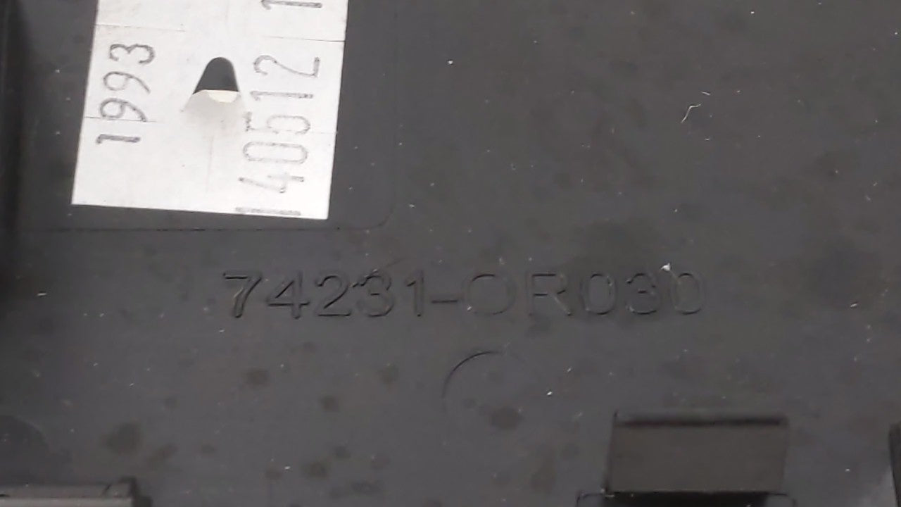 2014 Toyota Rav4 Passeneger Right Power Window Switch 74231-0r030 - Oemusedautoparts1.com