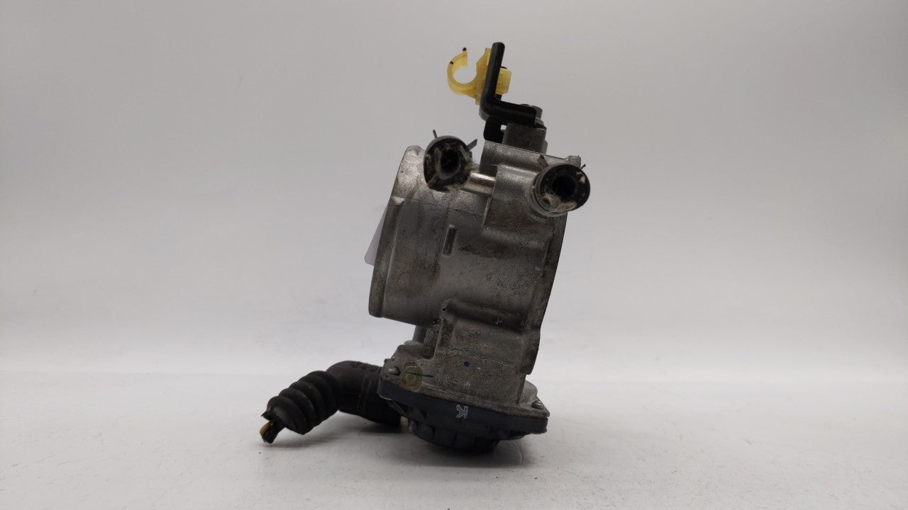 2009-2018 Toyota Rav4 Throttle Body P/N:22030-36010 22030-0V010 Fits Fits 2009 2010 2011 2012 2013 2014 2015 2016 2017 2018 