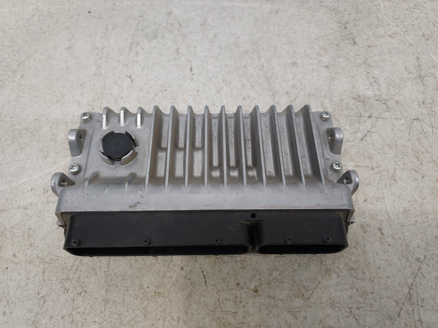 2014 Toyota Rav4 PCM Engine Control Computer ECU ECM PCU OEM P/N:TN275600-0R390 89661-0R390 Fits OEM Used Auto Parts - Oemus