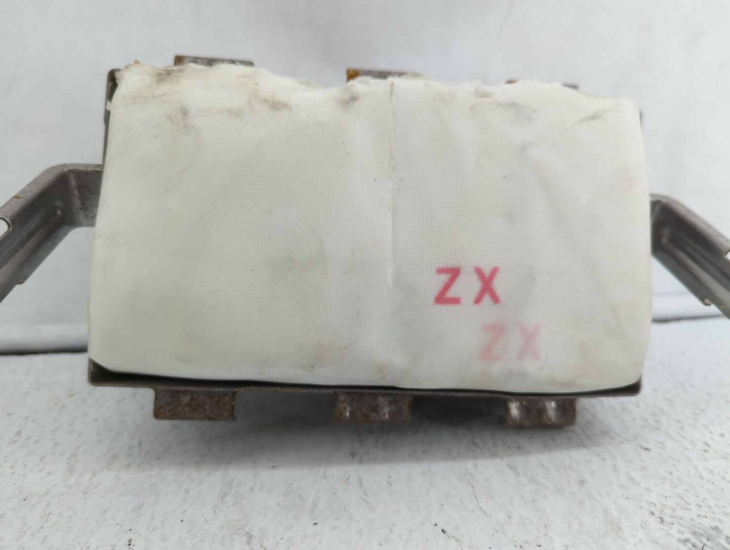 2013-2018 Toyota Rav4 Air Bag Passenger Right Dashboard Oem - Oemusedautoparts1.com