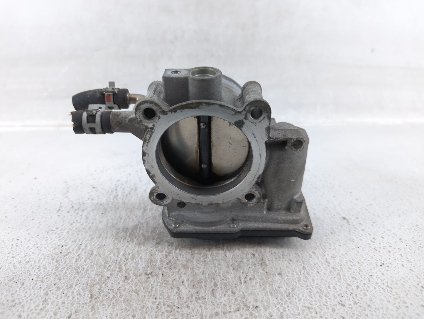 2009-2018 Toyota Rav4 Throttle Body P/N:22030-0V010 Fits Fits 2009 2010 2011 2012 2013 2014 2015 2016 2017 2018 2019 OEM Use