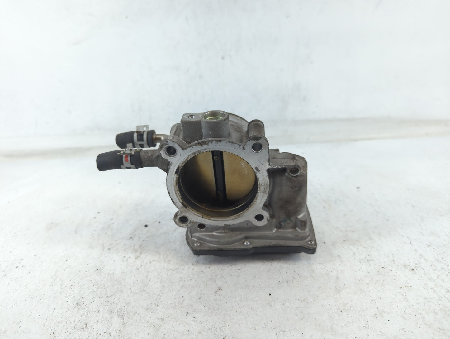 2009-2018 Toyota Rav4 Throttle Body P/N:22030-0V010 Fits Fits 2009 2010 2011 2012 2013 2014 2015 2016 2017 2018 2019 OEM Use