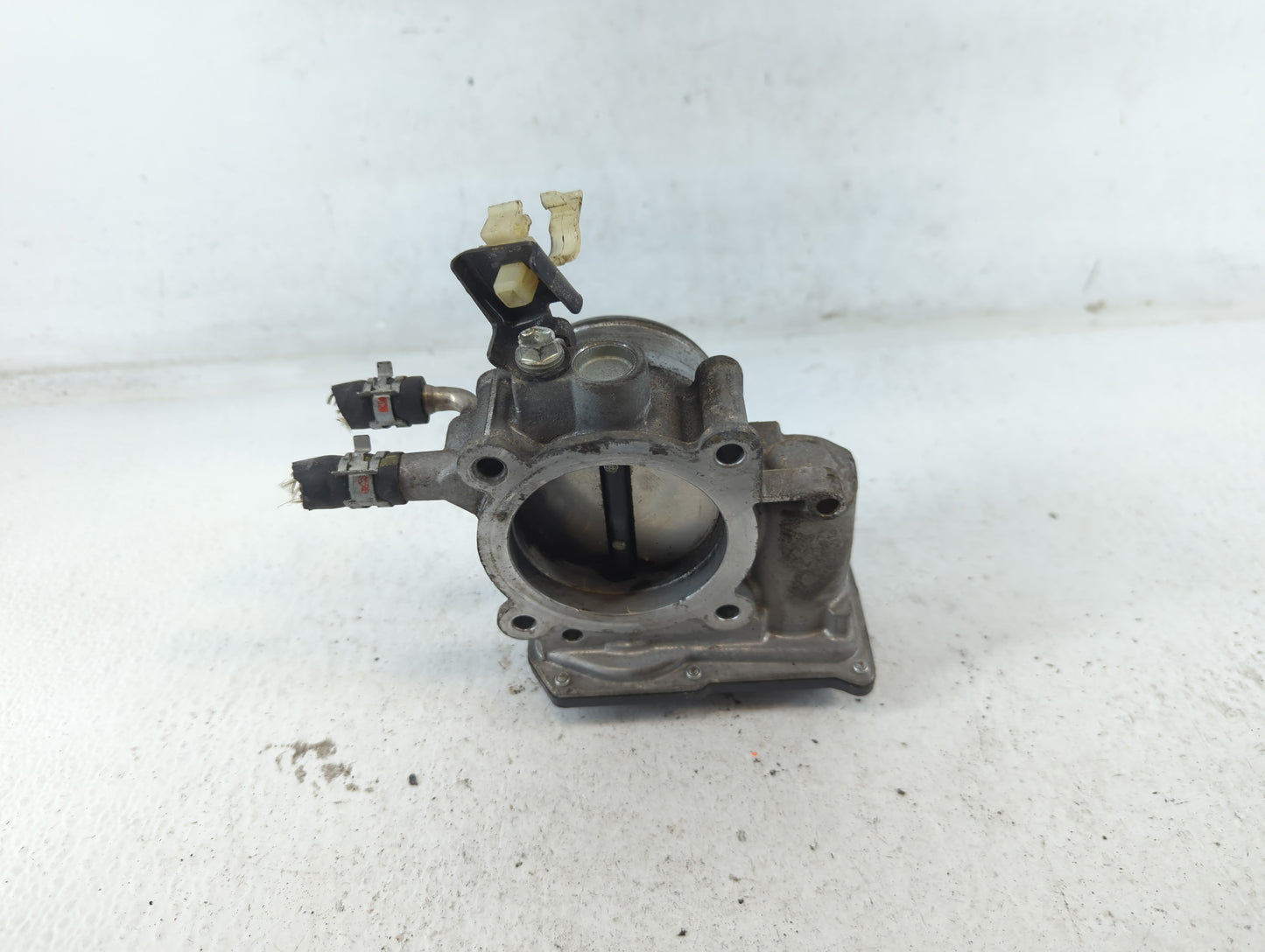 2009-2018 Toyota Rav4 Throttle Body P/N:22030-0V010 Fits Fits 2009 2010 2011 2012 2013 2014 2015 2016 2017 2018 2019 OEM Use
