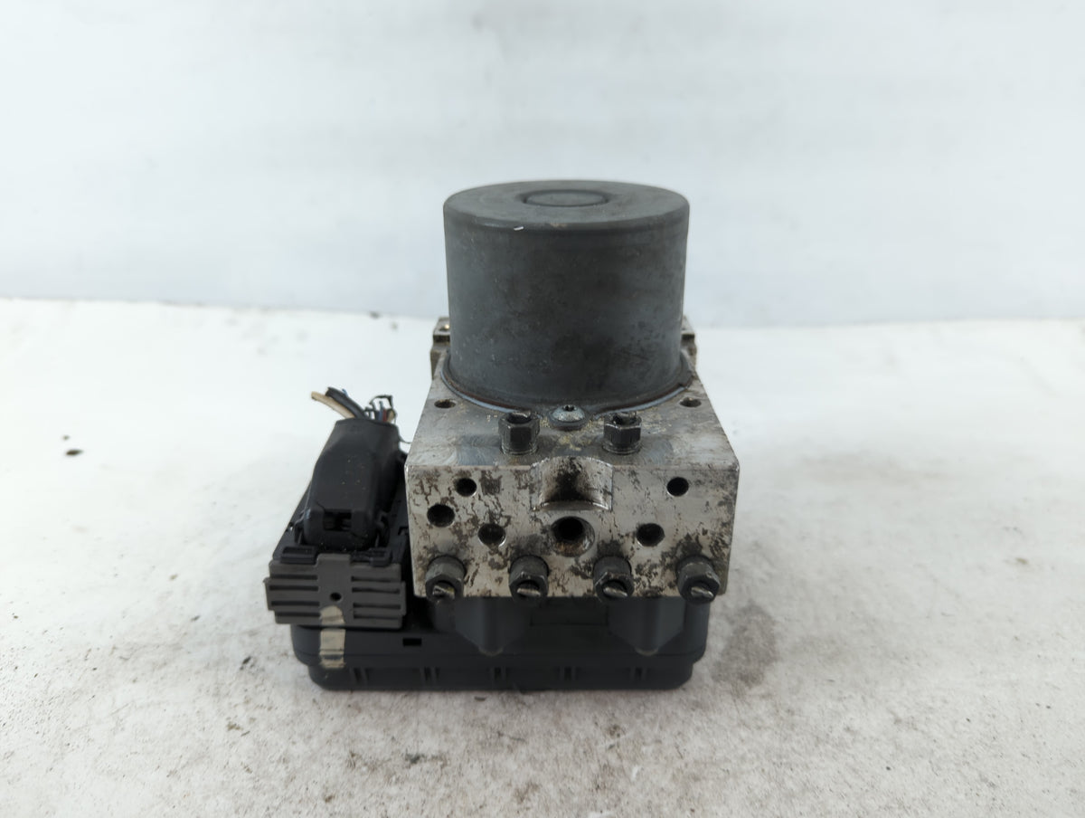 2013-2014 Toyota Rav4 Anti-Lock Brake ABS Pump Module Actuator OEM P/N:16040-36450 Fits Fits 2013 2014 OEM Used Auto Parts -