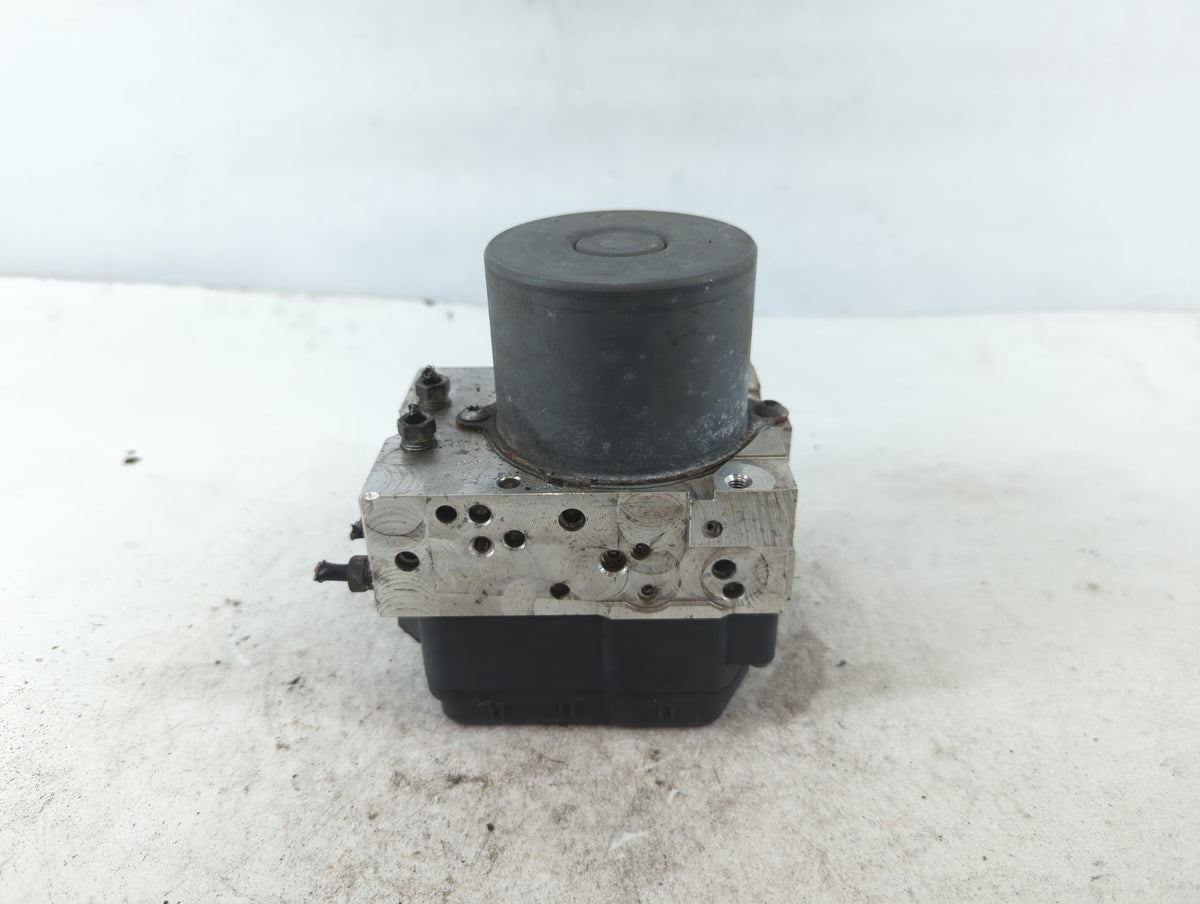 2013-2014 Toyota Rav4 Anti-Lock Brake ABS Pump Module Actuator OEM Fits Fits 2013 2014 OEM Used Auto Parts - Oemusedautopart