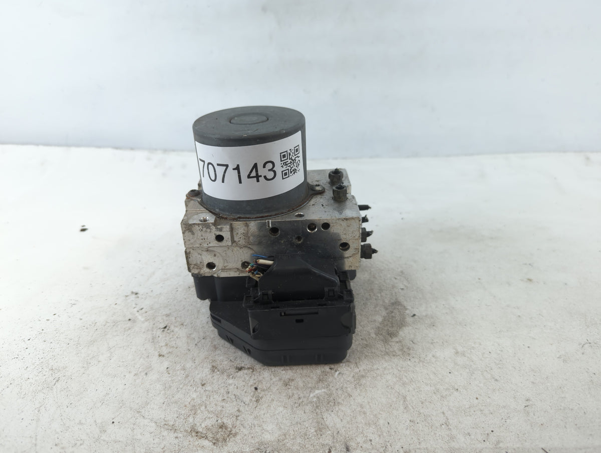 2013-2014 Toyota Rav4 Anti-Lock Brake ABS Pump Module Actuator OEM Fits Fits 2013 2014 OEM Used Auto Parts - Oemusedautopart