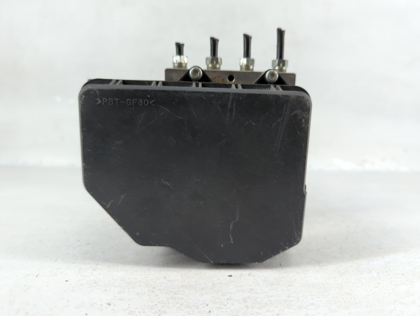 2013-2014 Toyota Rav4 ABS Pump Control Module Replacement P/N:89541-0R051 44540-0R131 Fits Fits 2013 2014 OEM Used Auto Part