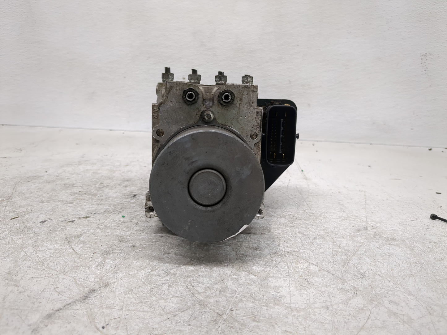2012-2014 Toyota Sienna ABS Pump Control Module Replacement P/N:89541-08221 133800-1990, 44540-08201 Fits Fits 2012 2013 201