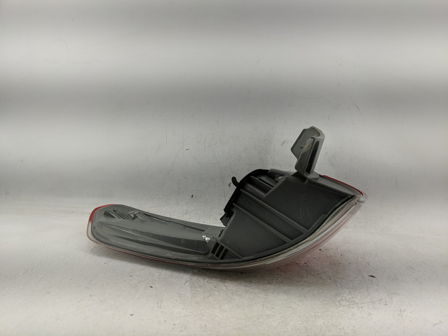2011-2014 Toyota Sienna Tail Light Assembly Passenger Right OEM Fits Fits 2011 2012 2013 2014 OEM Used Auto Parts - Oemuseda