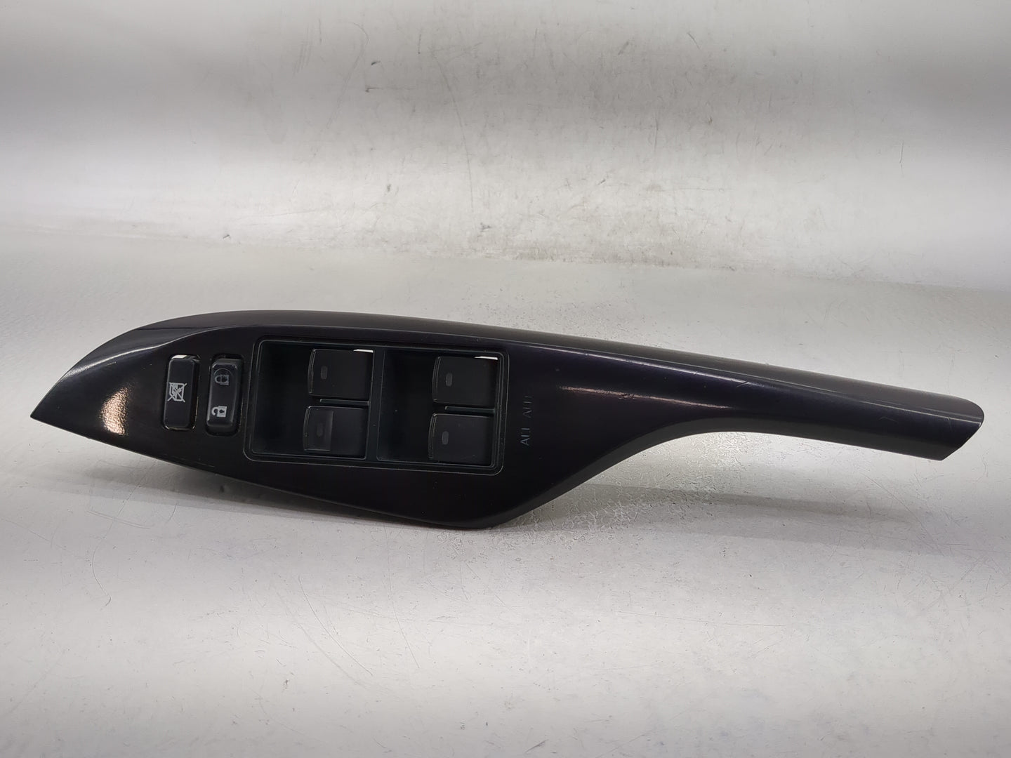 2011-2014 Toyota Sienna Master Power Window Switch Replacement Driver Side Left P/N:40-08010 Fits OEM Used Auto Parts - Oemu