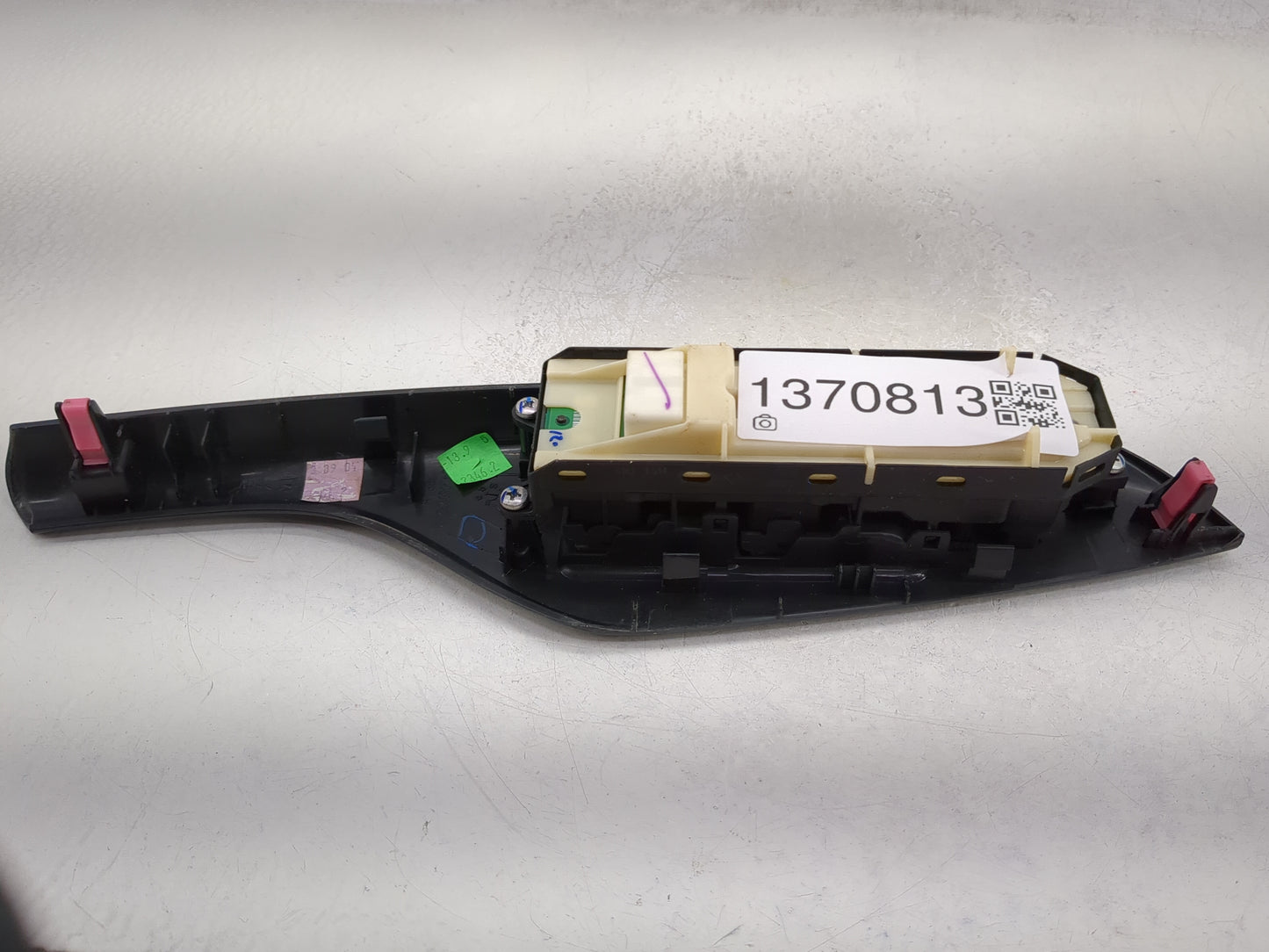 2011-2014 Toyota Sienna Master Power Window Switch Replacement Driver Side Left P/N:40-08010 Fits OEM Used Auto Parts - Oemu