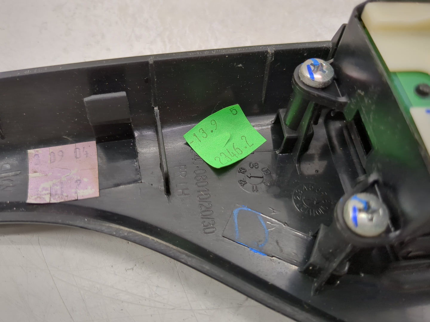 2011-2014 Toyota Sienna Master Power Window Switch Replacement Driver Side Left P/N:40-08010 Fits OEM Used Auto Parts - Oemu