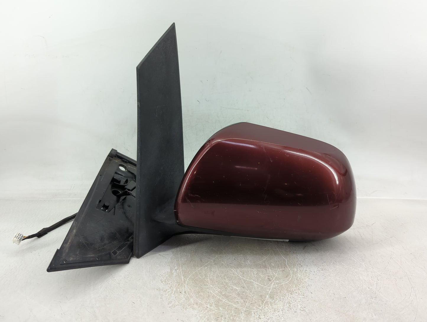 2013-2014 Toyota Sienna Passenger Side View Mirror - Right Door Mirror OEM Used - Oemusedautoparts1.com