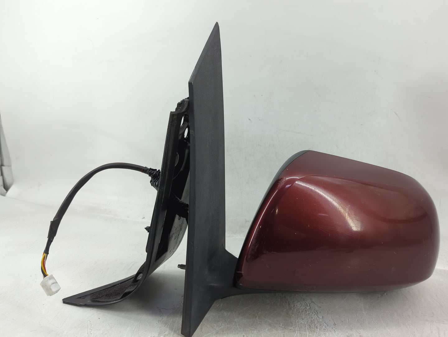 2013-2014 Toyota Sienna Passenger Side View Mirror - Right Door Mirror OEM Used - Oemusedautoparts1.com