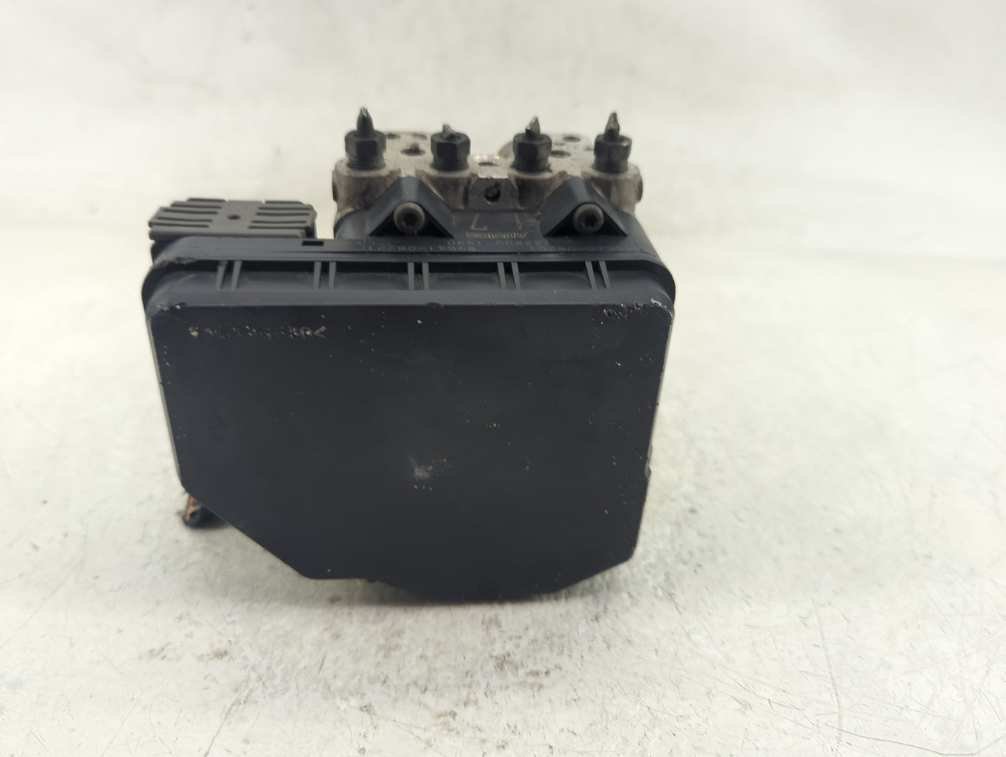 2012-2014 Toyota Sienna ABS Pump Control Module Replacement P/N:89541-08221 133800-1990 Fits Fits 2012 2013 2014 OEM Used Au
