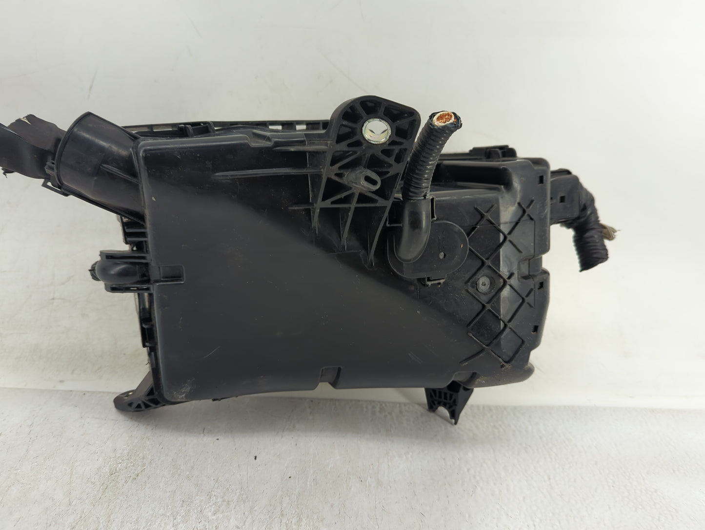 2011-2016 Toyota Sienna Fusebox Fuse Box Panel Relay Module Fits Fits 2011 2012 2013 2014 2015 2016 OEM Used Auto Parts - Oe