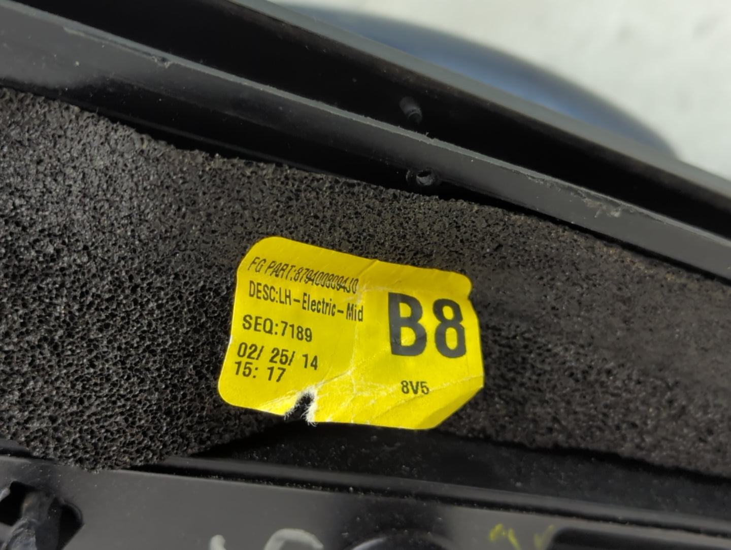 2013-2014 Toyota Sienna Driver Side View Mirror - Left Door Mirror OEM Used - Oemusedautoparts1.com