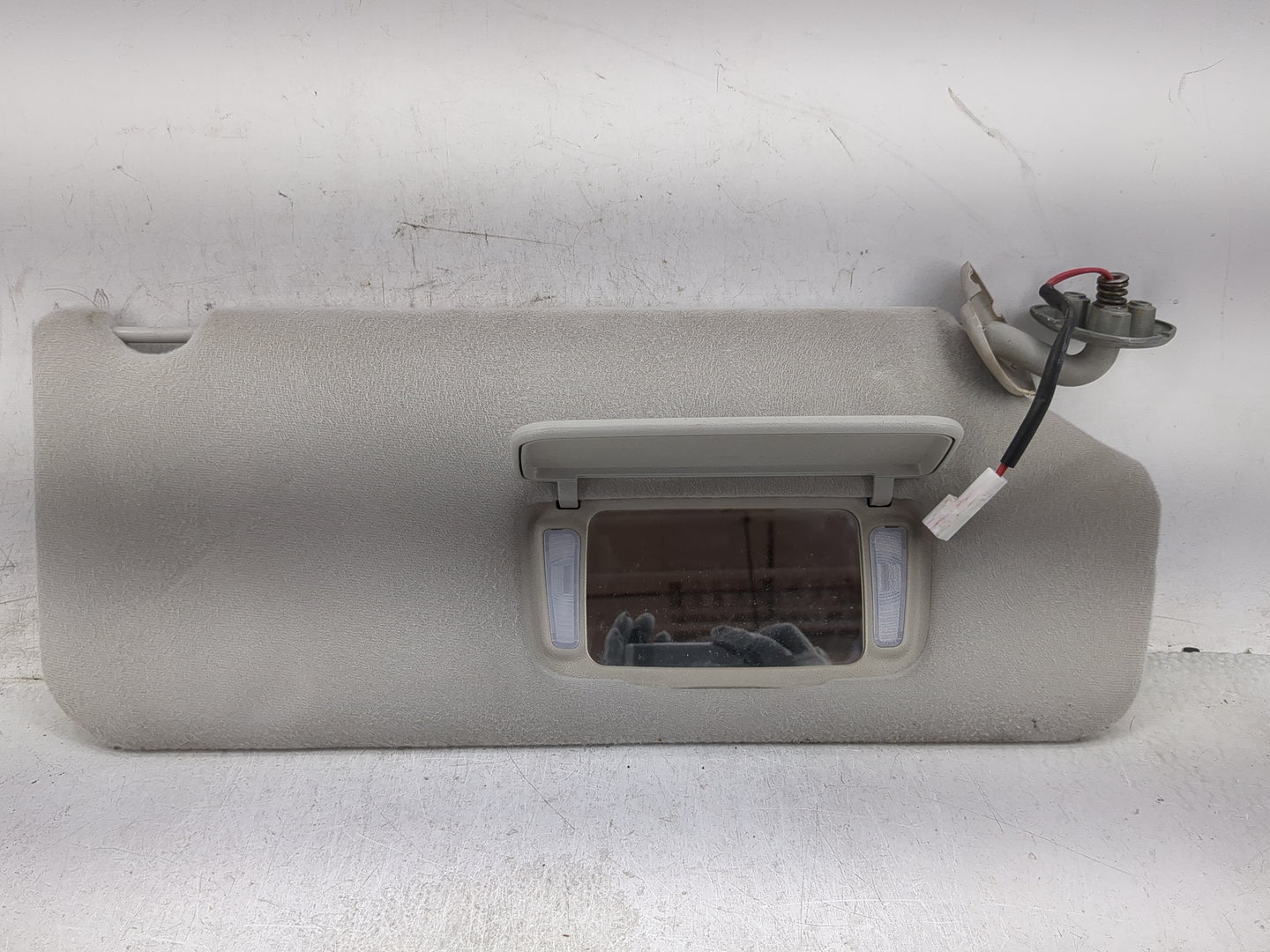 2011-2014 Toyota Sienna Sun Visor Shade Replacement Passenger Right Mirror Fits Fits 2011 2012 2013 2014 OEM Used Auto Parts