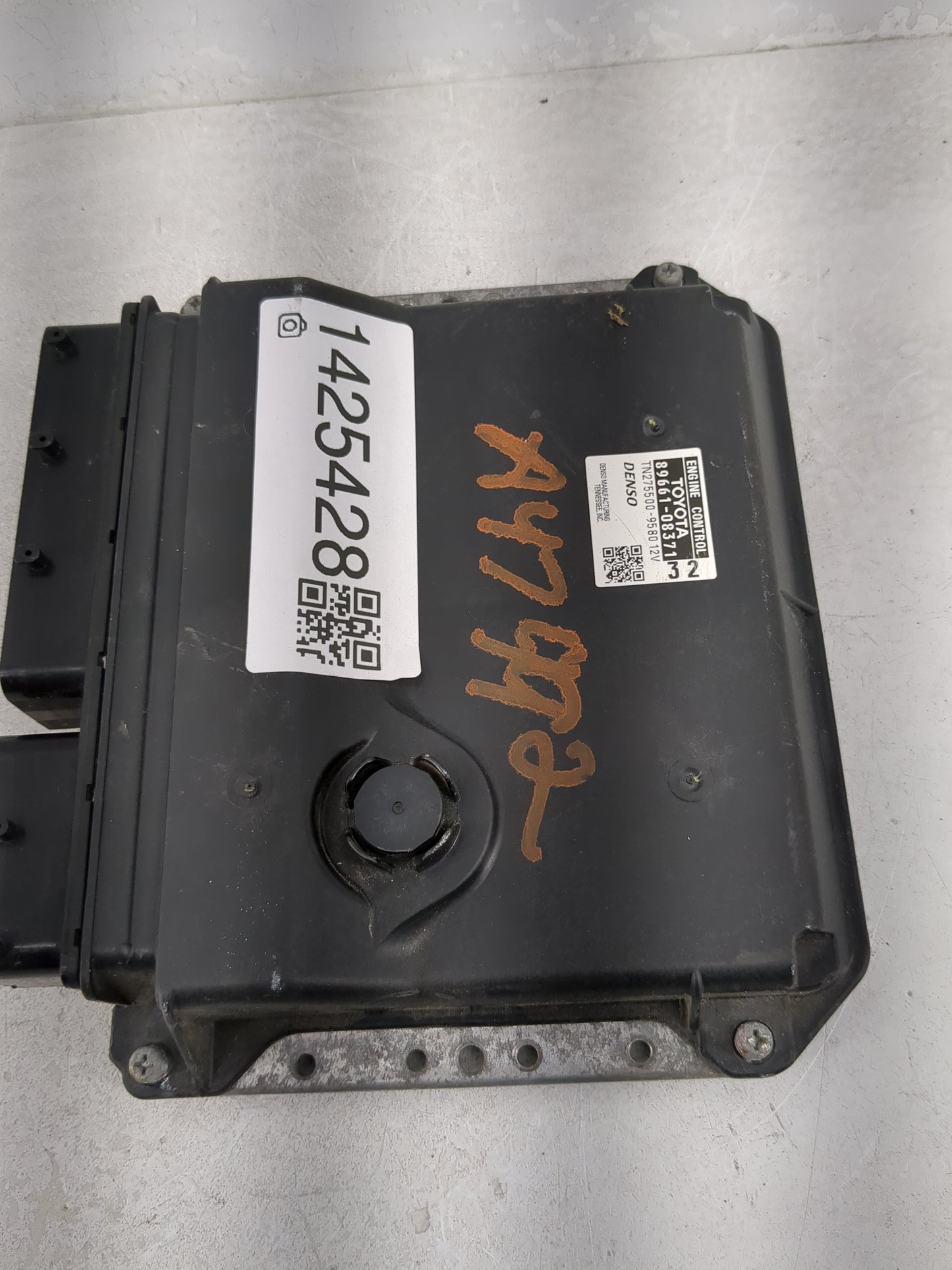 2013-2014 Toyota Sienna PCM Engine Control Computer ECU ECM PCU OEM P/N:89661-08371 TN275500-9580 Fits Fits 2013 2014 OEM Us