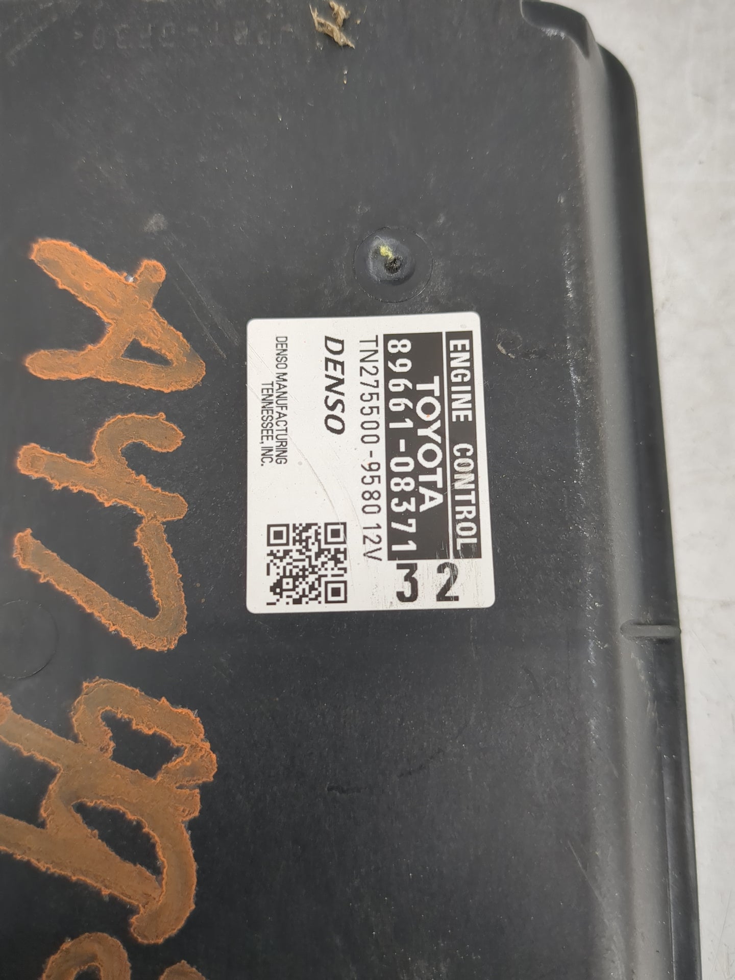 2013-2014 Toyota Sienna PCM Engine Control Computer ECU ECM PCU OEM P/N:89661-08371 TN275500-9580 Fits Fits 2013 2014 OEM Us