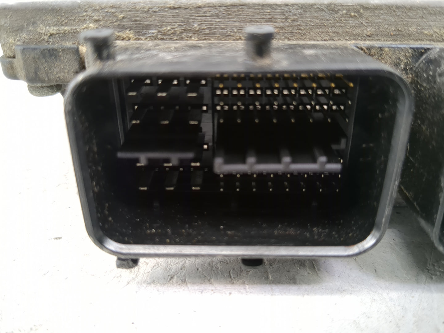 2013-2014 Toyota Sienna PCM Engine Control Computer ECU ECM PCU OEM P/N:89661-08371 Fits Fits 2013 2014 OEM Used Auto Parts 