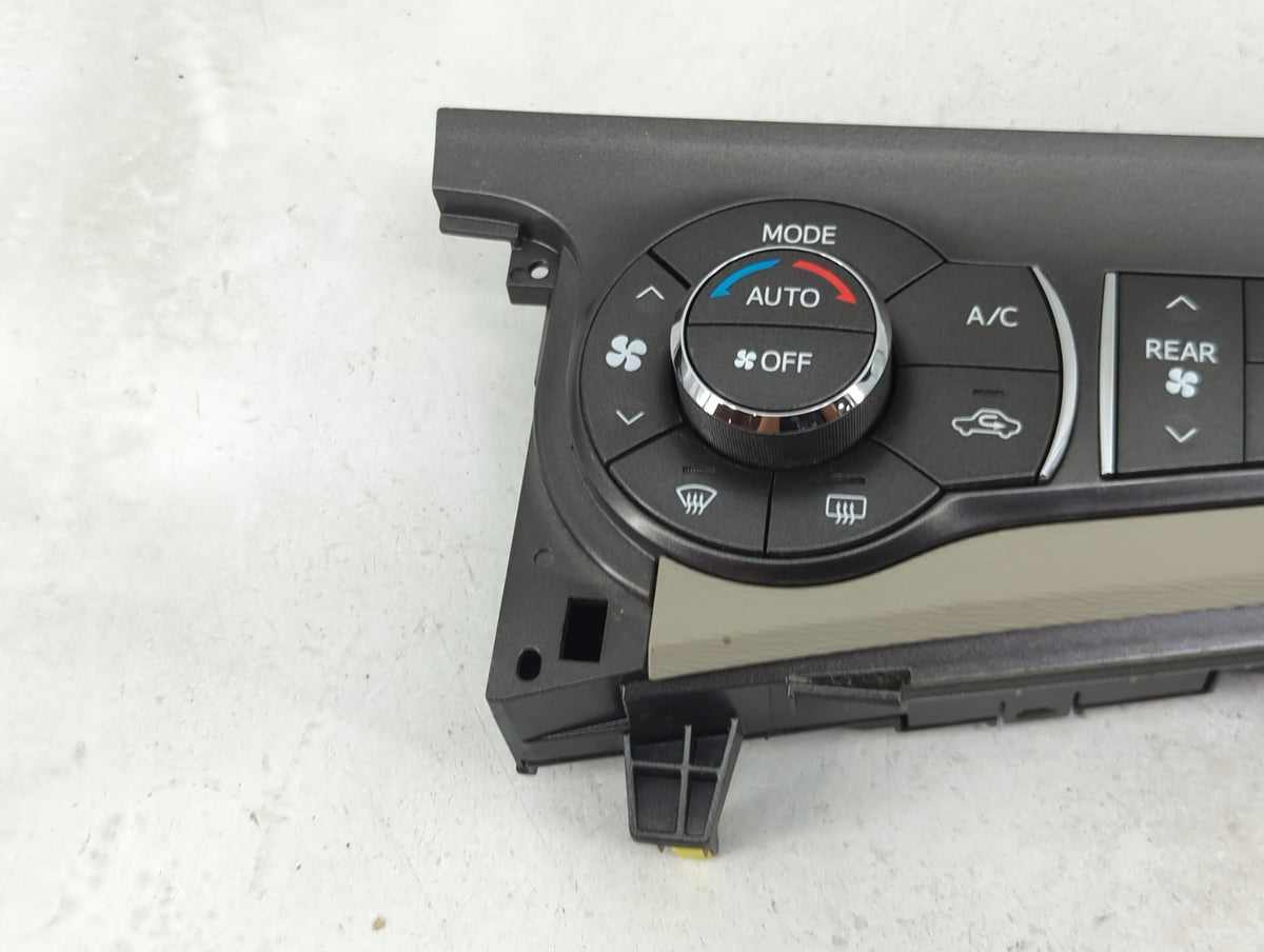 2011-2014 Toyota Sienna Climate Control Module Temperature AC/Heater Replacement Fits Fits 2011 2012 2013 2014 OEM Used Auto