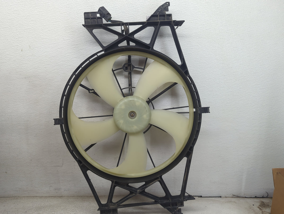 2014 Toyota Sienna Electric Radiator Cooling Fan Motor Assembly Fits OEM Used Auto Parts - Oemusedautoparts1.com