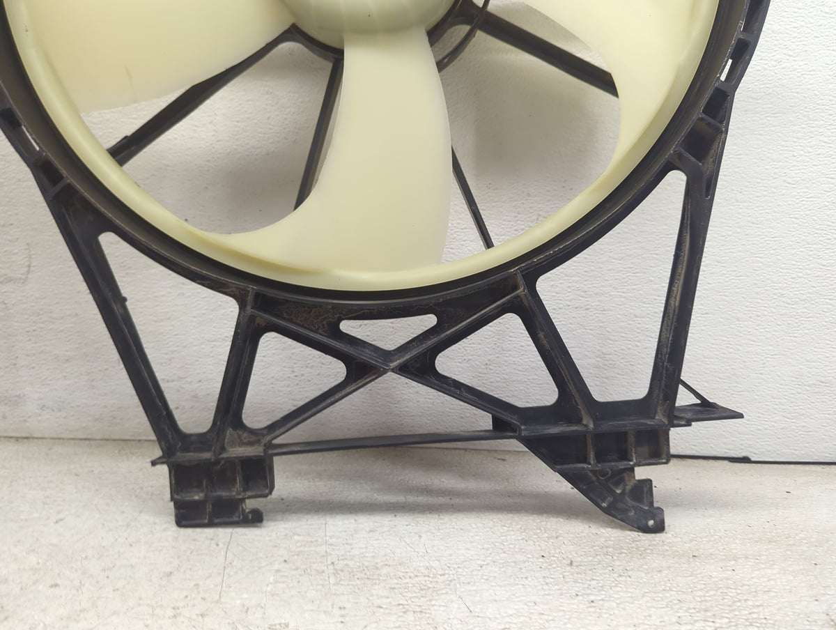 2014 Toyota Sienna Electric Radiator Cooling Fan Motor Assembly Fits OEM Used Auto Parts - Oemusedautoparts1.com