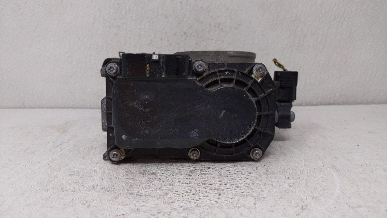 2007-2016 Toyota Sienna Throttle Body P/N:22030-0P050 22030-31030 Fits OEM Used Auto Parts - Oemusedautoparts1.com