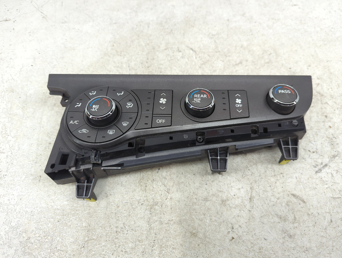 2011-2014 Toyota Sienna Climate Control Module Temperature AC/Heater Replacement P/N:1F28 20900A4AGM 55900-08141-B0 Fits OEM
